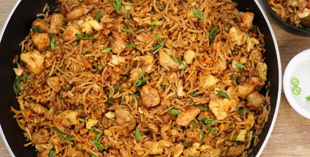 Schezwan Chicken Fried Rice